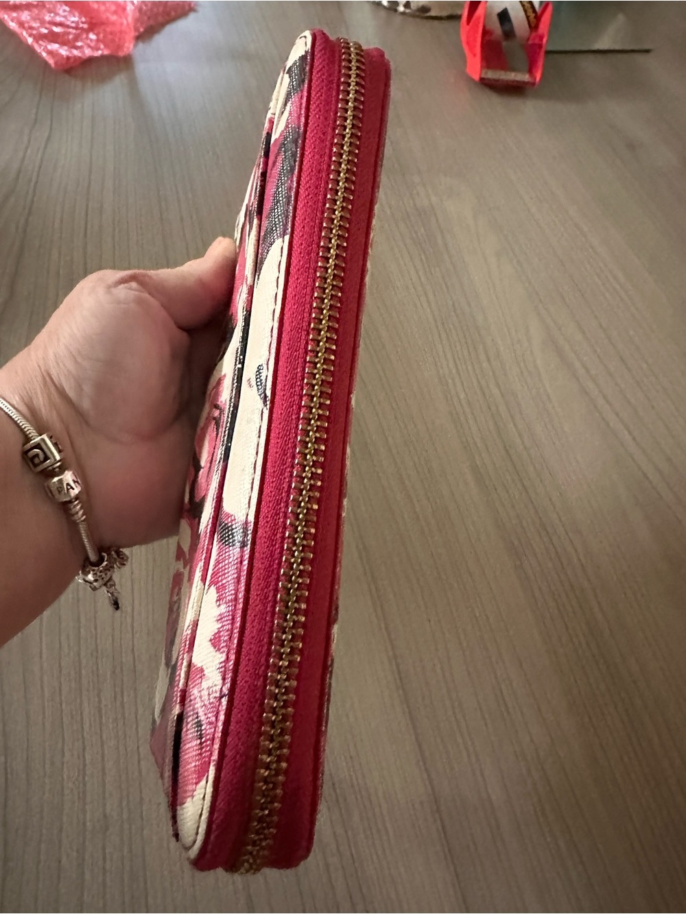 kate spade Floral Zip-Around Continental Wallet in Pink, Cream & Black - Picture 4 of 10